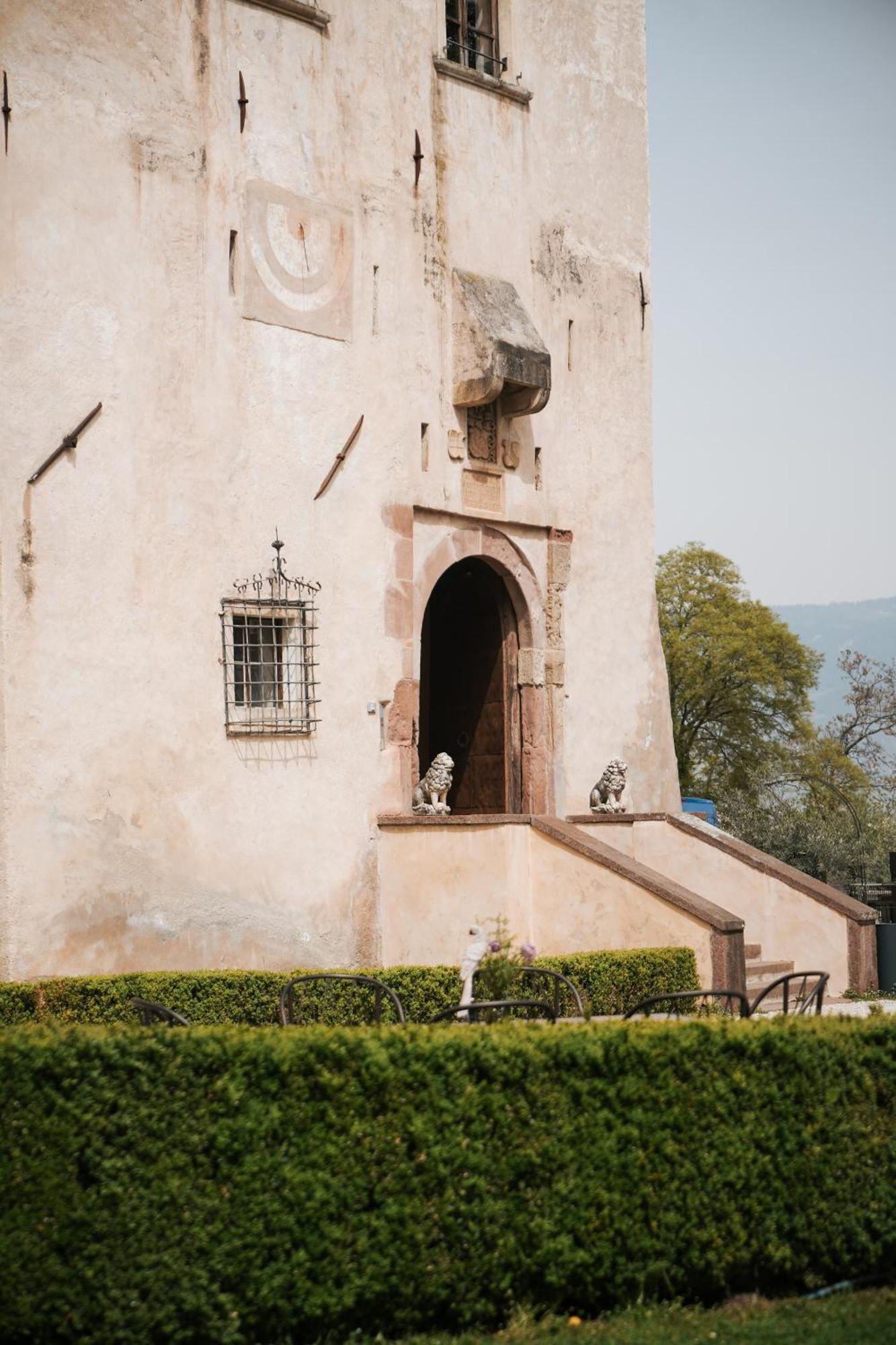 Schloss Freudenstein Appiano Sulla Strada Del Vino Esterno foto