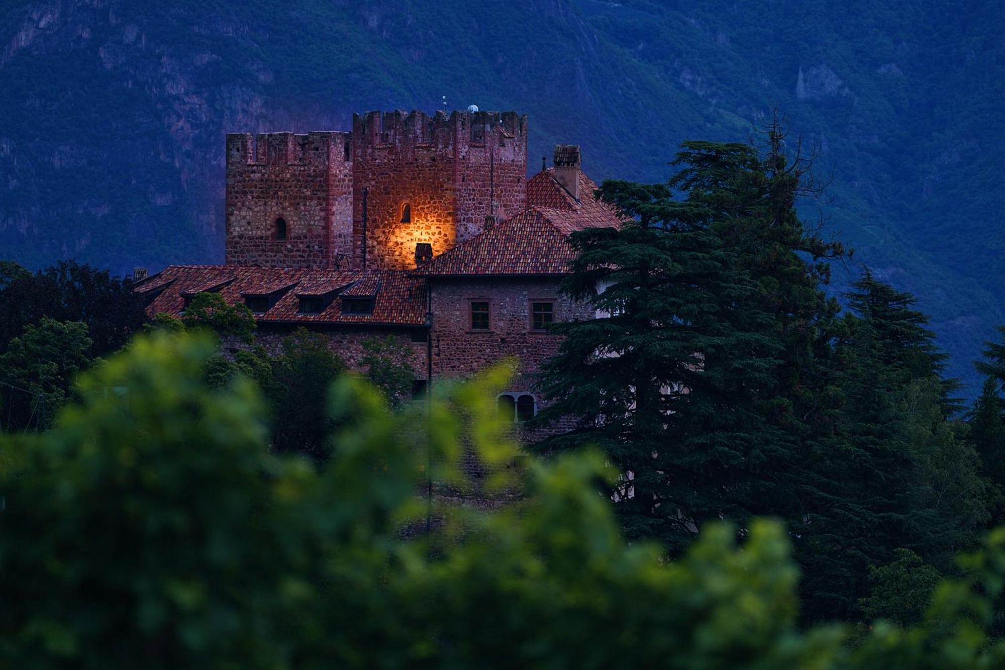 Schloss Freudenstein Appiano Sulla Strada Del Vino Esterno foto