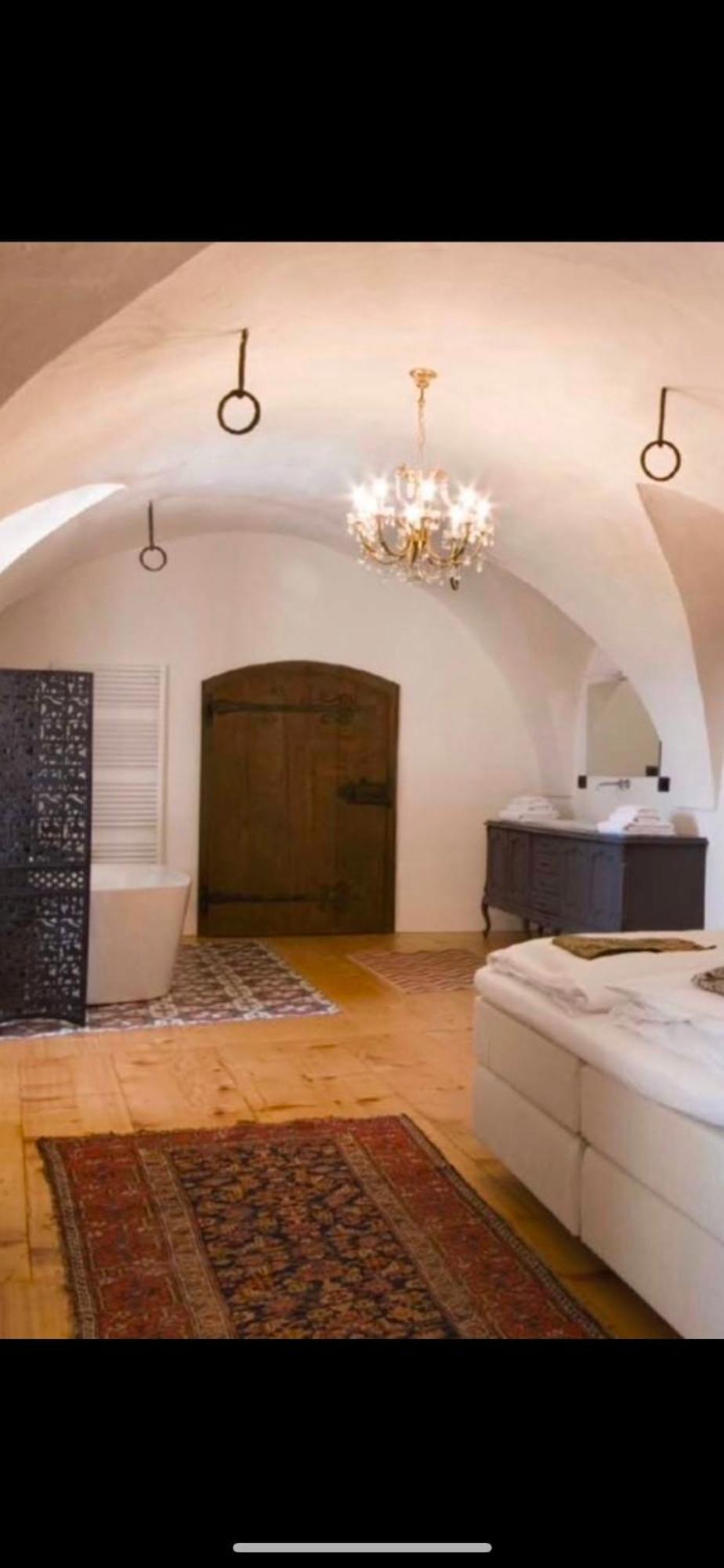Schloss Freudenstein Appiano Sulla Strada Del Vino Esterno foto