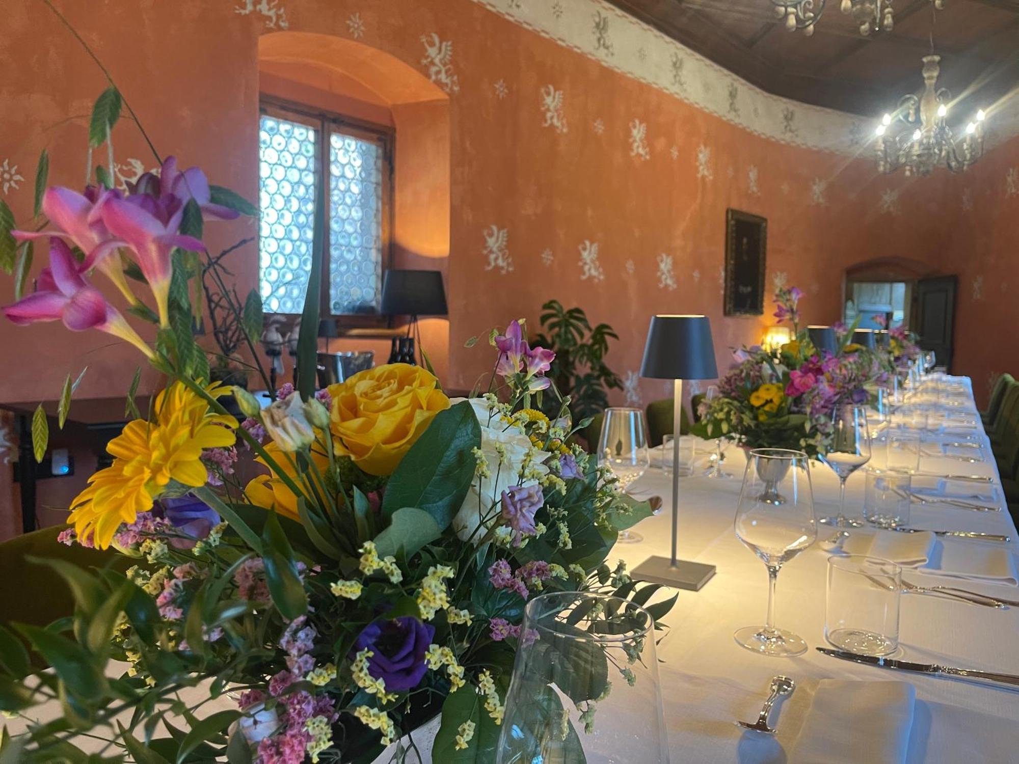 Schloss Freudenstein Appiano Sulla Strada Del Vino Esterno foto